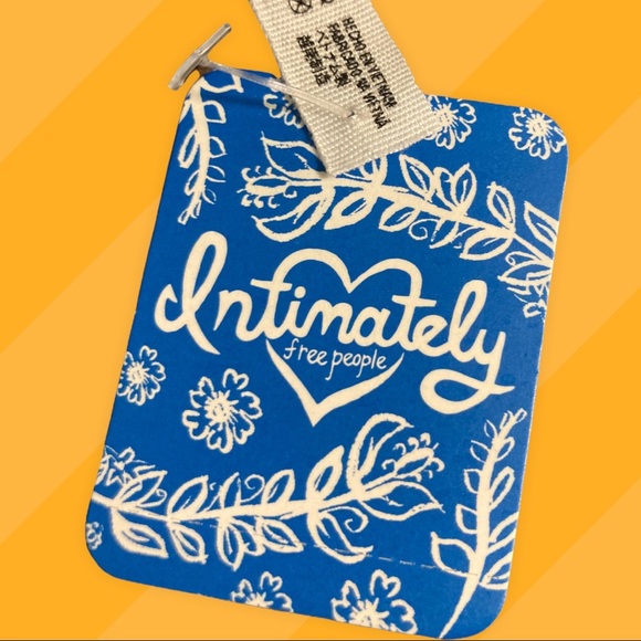 NWT Free People Lace Unlined Underwire Bra https://depop.com/gravemama - Picture 4 of 6